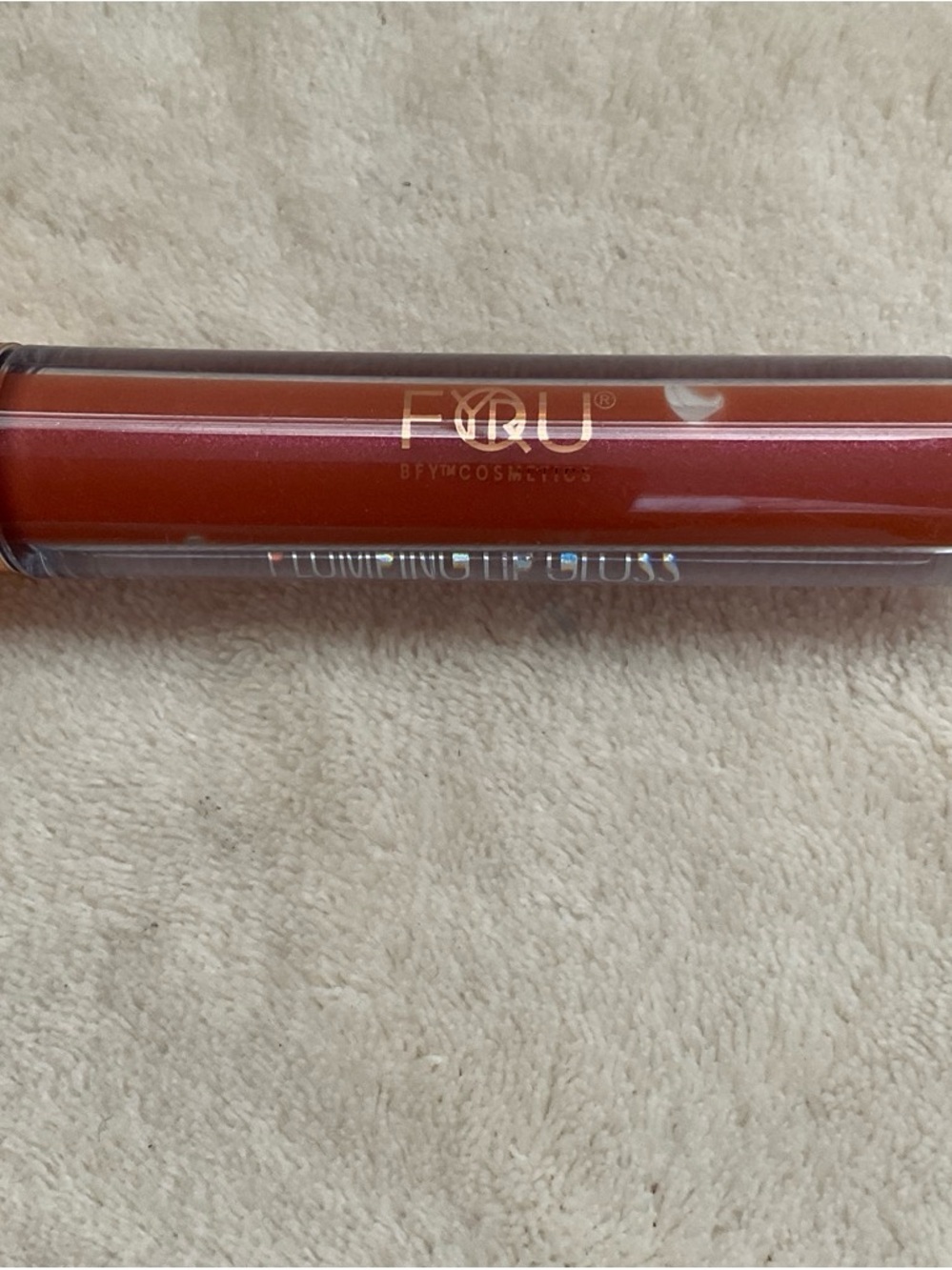 YRU Plumping Lip Gloss — Warm Terracotta Red
